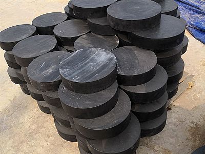 阜新县板式橡胶支座由若干层橡胶片与薄钢板经加压硫化